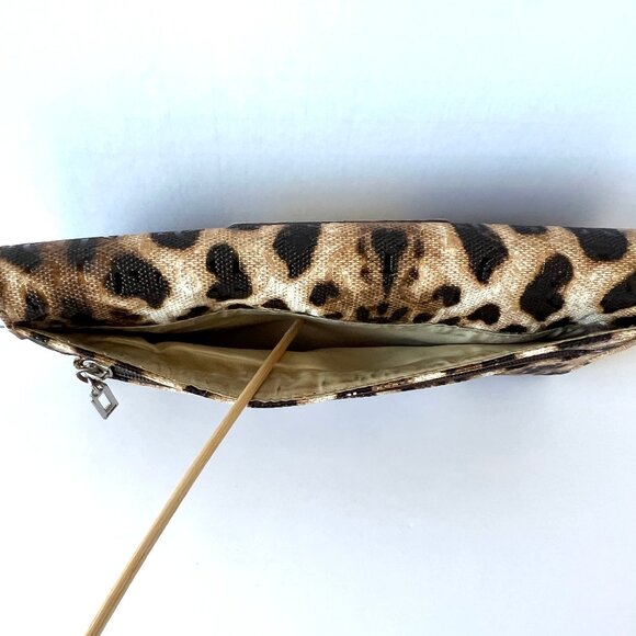 Guess Vera Cruz SLG Cheetah Tri-fold Wallet, SC306166 Coated, VGC! - Picture 14 of 14